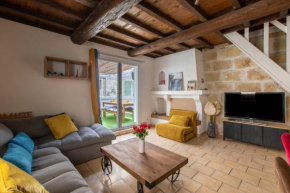 Maison familiale à 2 min à pied de l'Institut A Armand Calme Jeux babyfoot Jacuzzi Proche Mer